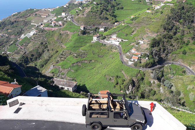 4x4 Safari Half day Poncha, Mountains, Vineyards and Cabo Girão Small group - Getting Picked Up in Funchal and Caniço (and Avoiding the Time Trap)