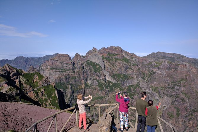 Arieiro Peak, Santo Serra, Cristo Rei in Open Roof 4x4 Experience - Pico do Arieiro (1,818m): the birds-eye payoff
