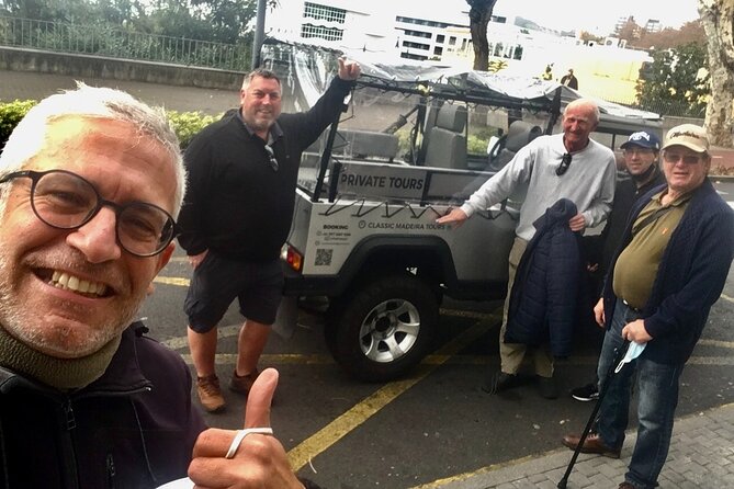 CABO GIRÃO (Half Day tour/3h) / Private Classic Car (4L). - Comfort reality check: tight car space, road noise, and weather