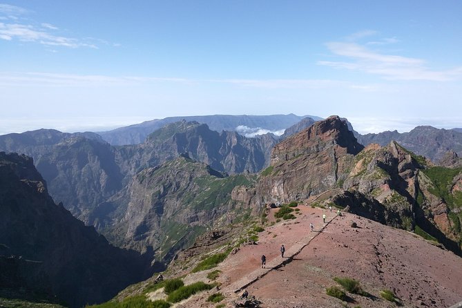 Cristo Rei, Arieiro Peak and Santo da Serra 4x4 Experience - Stop 1: Largo do Miranda S (359) for Funchal’s big picture