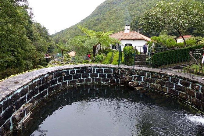 Discover The East - Madeira Island - Stop 5: Santana and the palheiros cottages (your longest town stop)