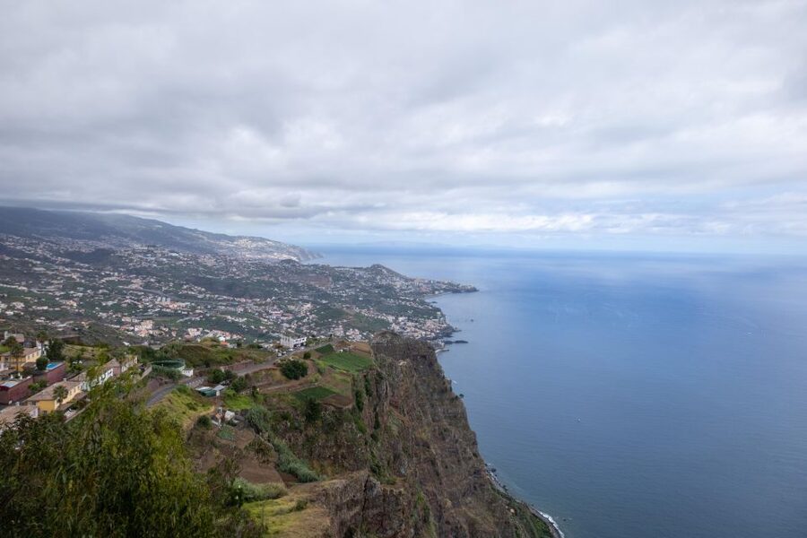 Do Funchal - Câmara de Lobos & Sky Walk Tuk Tuk Tour (2h30) - Cabo Girão skywalk: the star stop at 580 meters