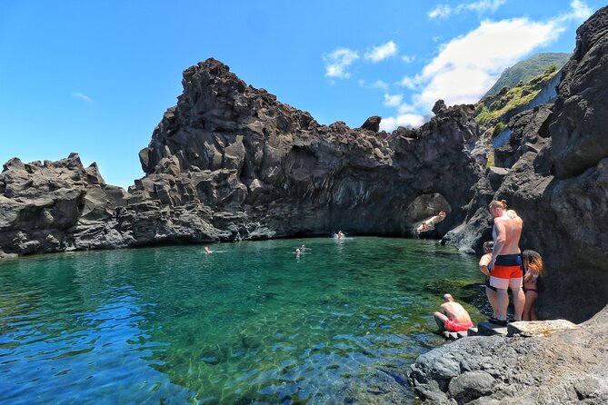 Exploring new Northwest frontiers: Beyond Madeira in 4x4 tour - From Funchal to Madeira’s Northwest in one 8-hour loop