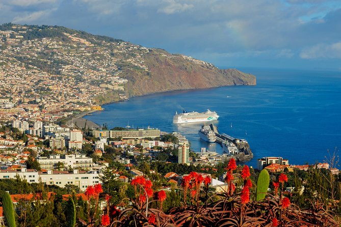 Full Day East of Madeira Tour - Machico and Pico do Facho: the bay finale and golden beach vibes