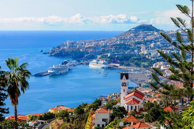 Full Day East of Madeira Tour - Pico do Arieiro: big altitude views and the weather truth