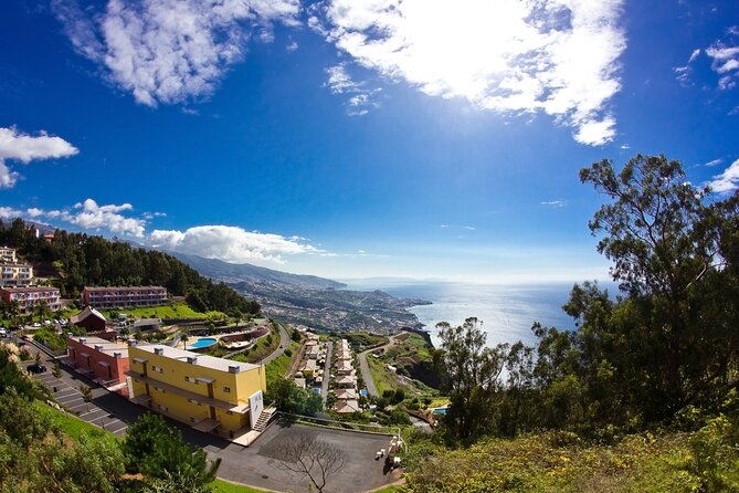 Full-Day Porto Moniz Madeira Island Tour - Câmara de Lobos: Churchill’s Fishing Village in 20 Minutes