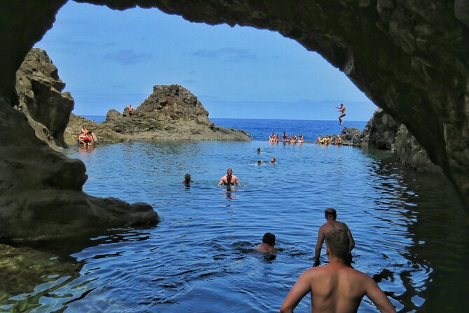 Full Day Private 4x4 Tour in West Madeira with Local Guide - Getting Picked Up: Timing and How to Plan Your Day