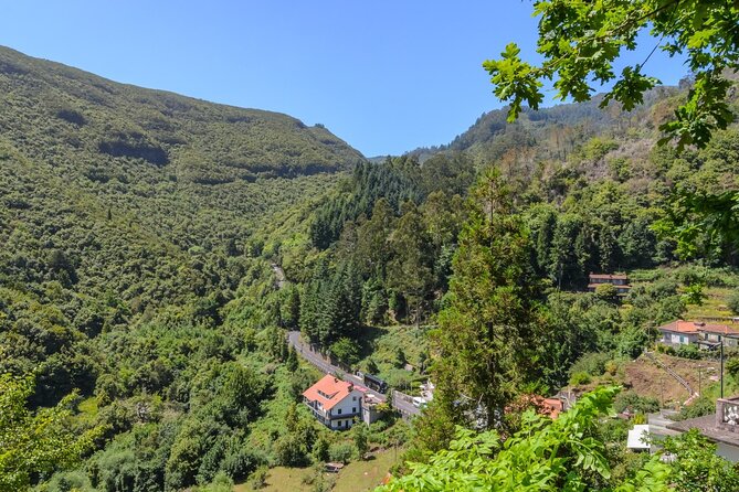 Full-Day Santana Madeira Island Tour - Santana: triangular thatched houses plus a real lunch window