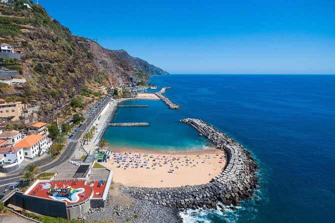 Full Day Tour of the West Zone of Madeira - Câmara de Lobos and poncha: finish with local life