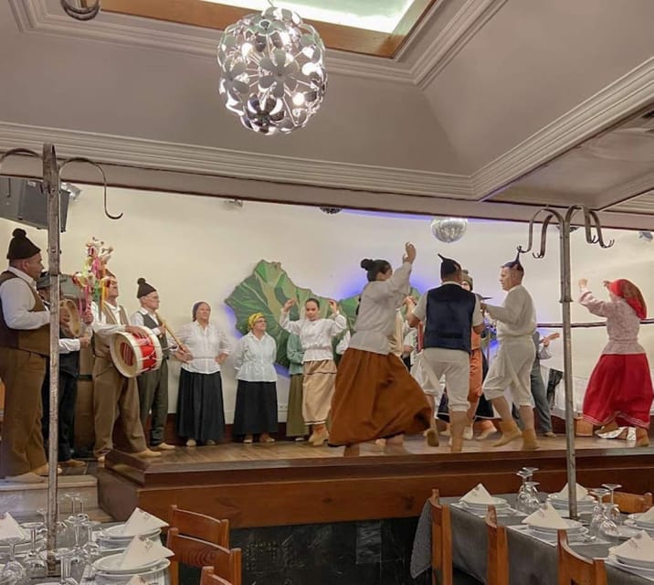 Funchal: Amazing Dinner with Folklore - Why this dinner show works in Funchal