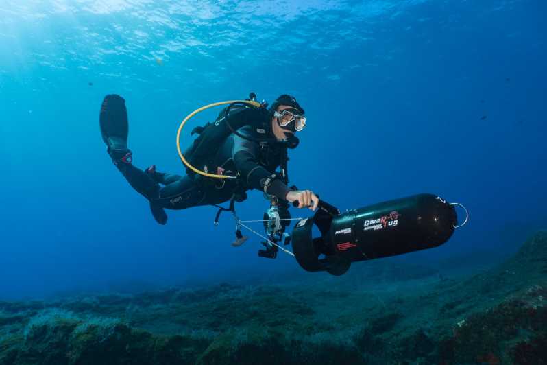 Funchal: DPV- Scooter Dive Adventure - Getting to the Center in Funchal (Pestana Carlton Route)