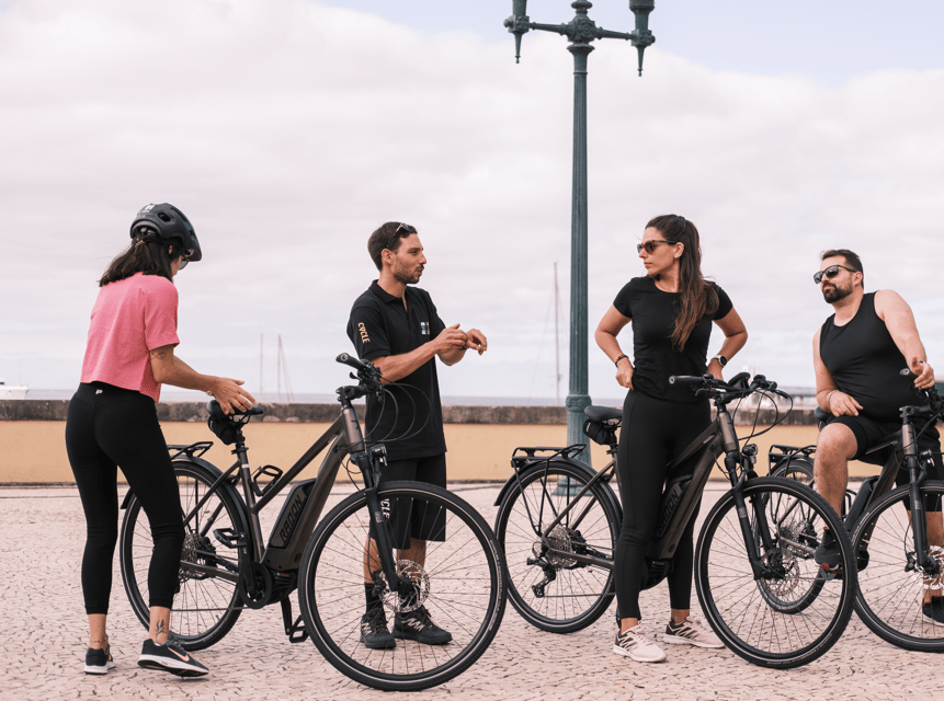 Funchal: E-Bike Tour with Cabo Girão Viewpoint & Coffee - Quinta do Saraiva coffee and cake: the sweet pause with vineyard views