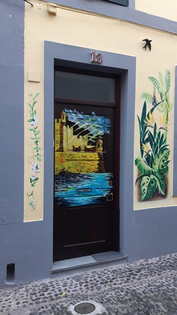 Funchal: famous places and magical corners. - Quinta das Cruzes: Gardens, the Mansion Feel, and a Stair-Real-Talk Moment