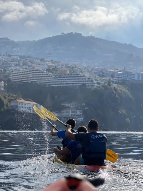 Funchal: Kayak & Snorkeling in Garajau Nature Reserve - Finding the start: Cristiano Ronaldo statue by Museu CR7