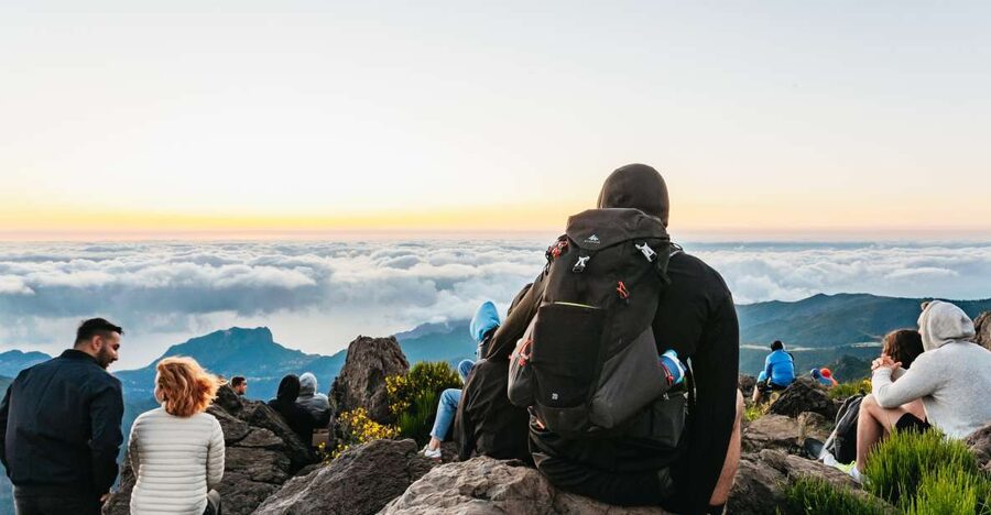 Funchal: Pico do Arieiro Sunrise Transfer Self-guided Hike - What to pack (and what not to forget in the dark-to-dawn routine)