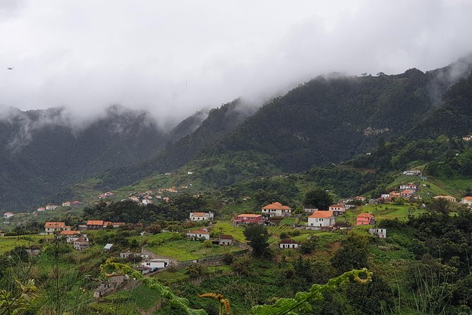 Levada da Referta - Castelejo - The Finish: A Small Café Stop for Orange Juice, Poncha, and Cake