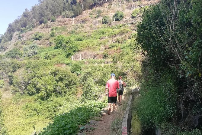 Levada Serra D´Agua - The levada do Norte stretch: coastline + farmland views first