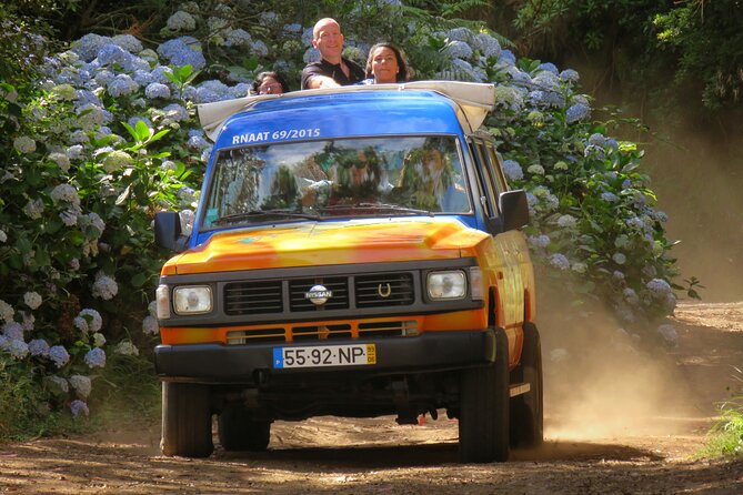 Local Farmers Market and 4WD Experience from Funchal - The golf club stop: what’s included and what’s not