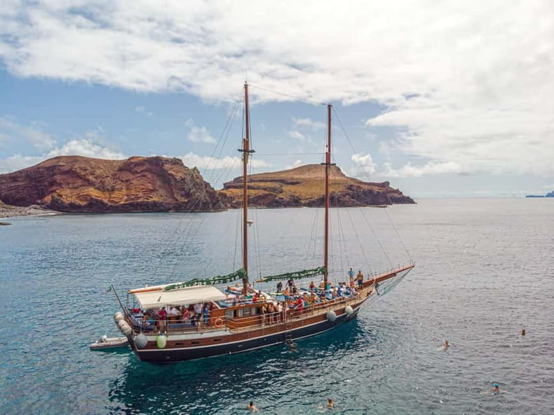 Madeira : 5 hour East Coast boat excursion - Where You Meet at Funchal Marina, and How Pickup/Drop-Off Fits In