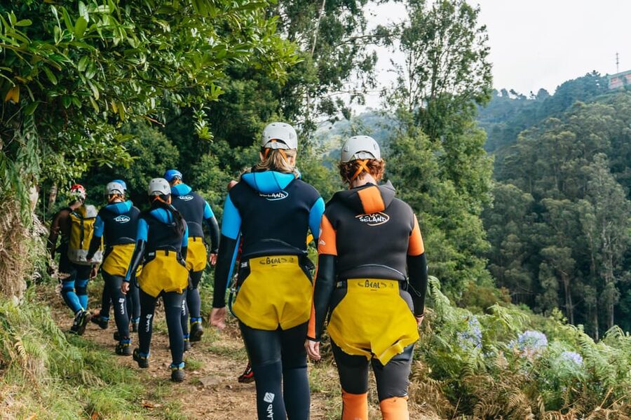 Madeira Canyoning Beginners – Easy & Fun Waterfall Adventure - Bar 21 in Camacha: the start that keeps things simple