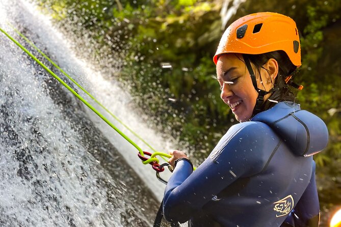 Madeira Canyoning Intermediate - Rappels and first waterfall challenges (up to 26 feet)