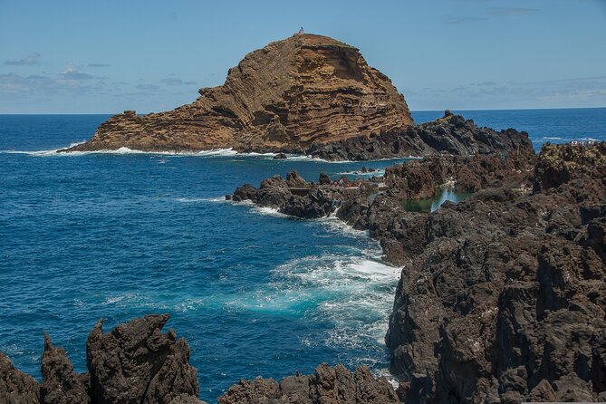Madeira Full Day Tour West and East Island Top Highlights Tour - A tight small-group circuit from Ponta de São Lourenço to Cabo Gírao