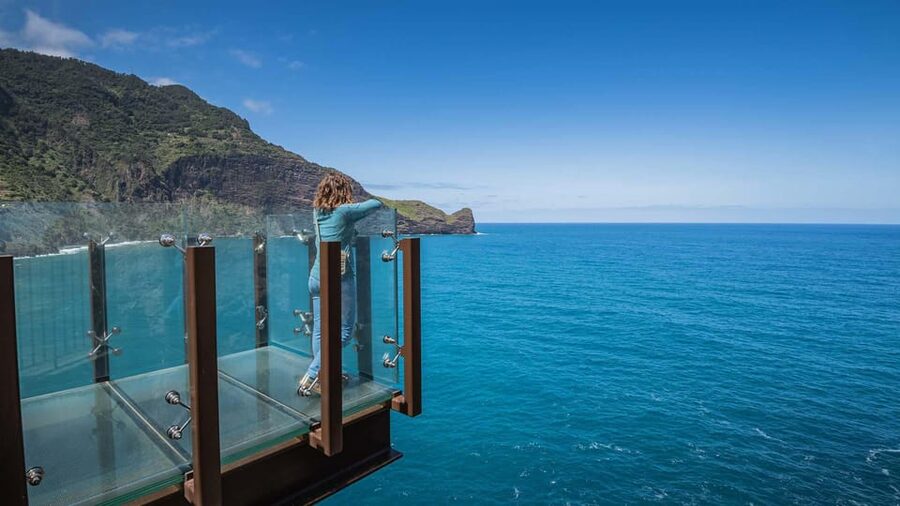 Madeira Funchal:East Tour Pico Arieiro & Santana&Laurissilva - Santana’s Triangular Houses: A Culture Stop, Not a Theme Park