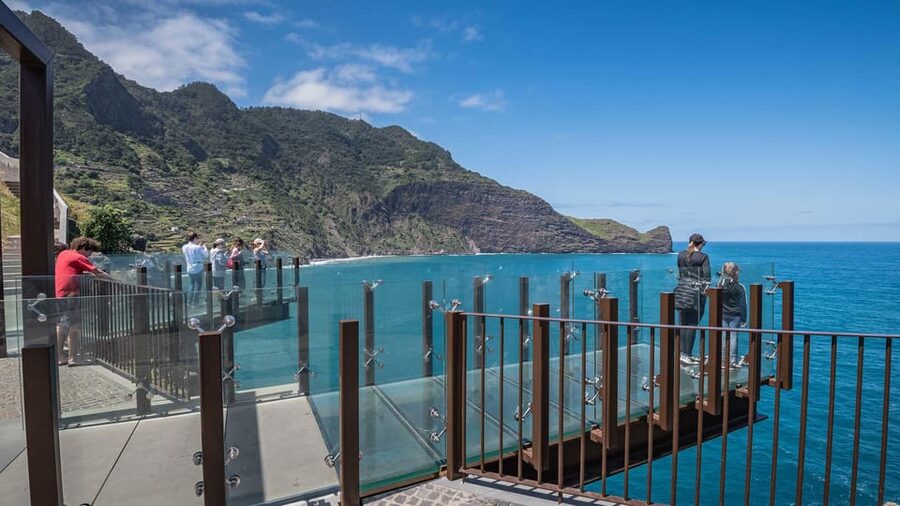 Madeira Funchal:East Tour Pico Arieiro & Santana&Laurissilva - Porto da Cruz and Engenho do Norte: Sugar History Meets Sea Air