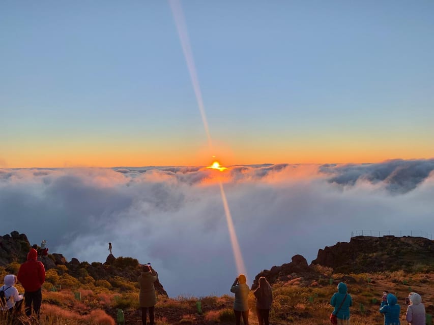 Madeira: Heavenly Sunset Pico do Arieiro with Snacks & Wine - Quick hits: what makes this tour special