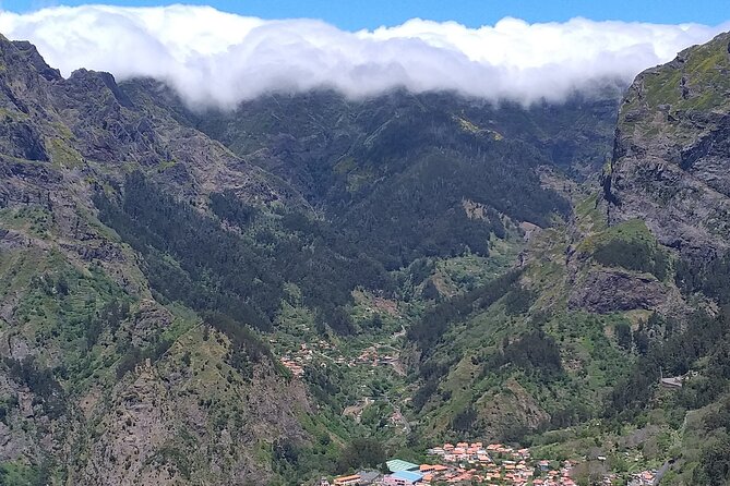 Madeira Pack 1 - Santana + Porto Moniz+ Curral das Freiras - Quick hits on Madeira Pack 1