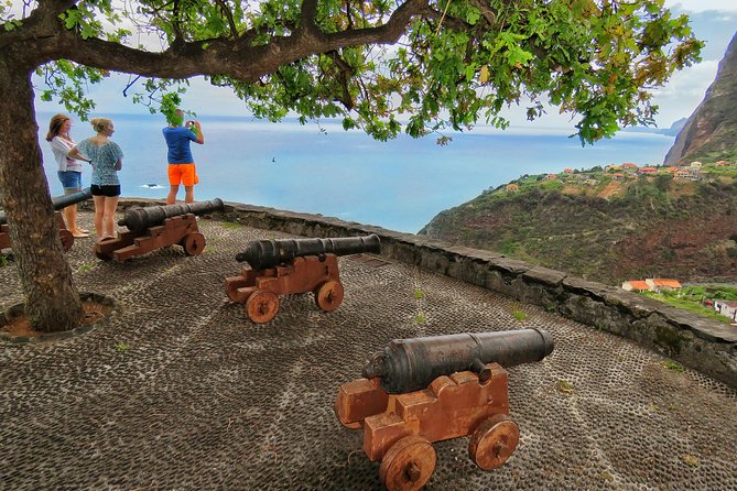 Madeira Peaks - Open 4X4 Full-Day Tour - Midday viewpoints and coastal forts in Faial