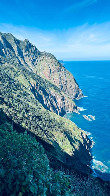 Madeira Stairway to Heaven to Larano Hike Mountain to Sea - Guide Energy Matters: Katrin and Richard Set the Tone