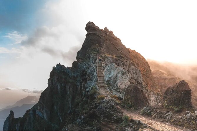 Madeira: Sunrise at Pico do Arieiro & Hike Larano trail - Pico do Arieiro Morning: Optional Stairs to Heaven and Backup Hikes
