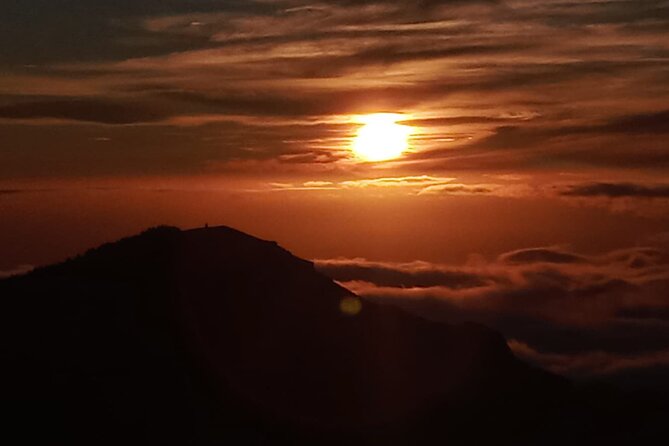 Madeira Sunset in Pico do Arieiro and Optional Stairway to Heaven - Funchal by Transport: Comfortable Ride, Limited Zones