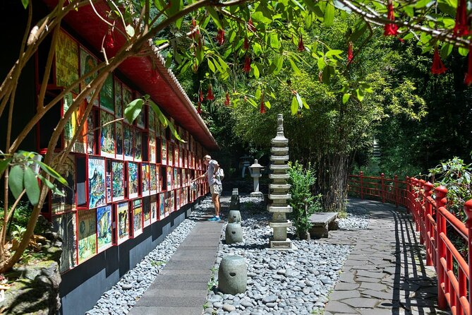 Monte Palace Tropical Garden tour with Cable Car - Price and logistics: is it good value?