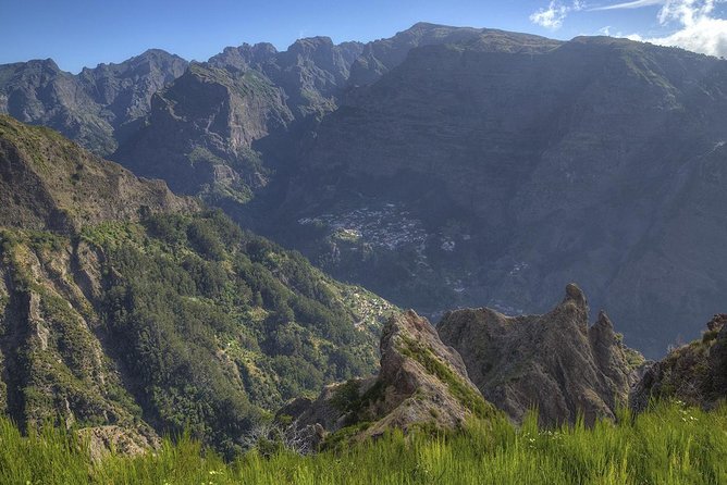 Nun's Valley & Sea Cliff - Half Day - Shared Tour - Câmara de Lobos: a quick look at Madeira’s fishing-town side