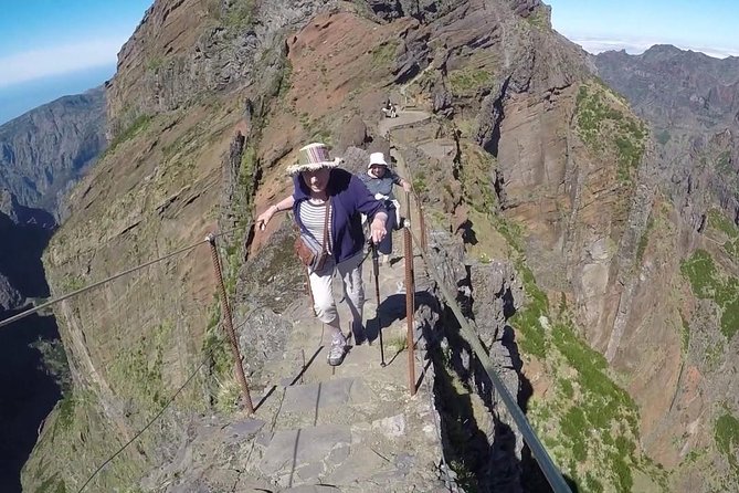Pico Arieiro To Pico Ruivo / Highest Peak Challenge - Where the day starts in Funchal (and why pickup matters)