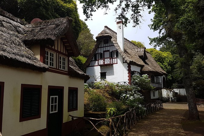 Private Guided Walk Levada Caldeirao Verde - The Walk Itself: Queimadas to the Waterfall (and Views Over São Jorge)