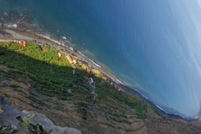Private Half Day Off Road Tour in Madeira - The local café stop: typical drinks and cakes (and poncha vibes)