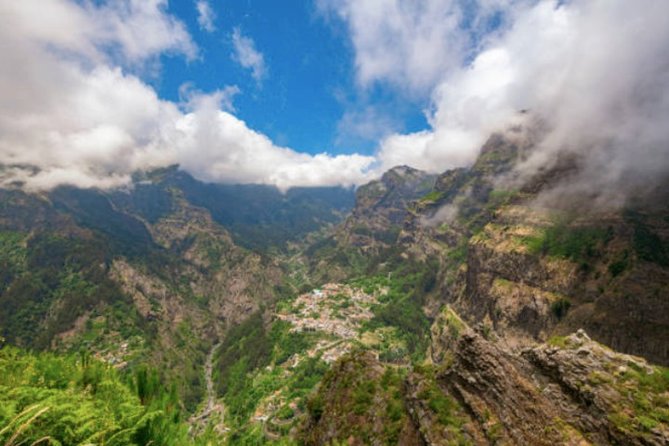 Private: Maderia Island Tour & Famous Monte Toboggan Ride - A Private Half-Day That Packs Funchal’s Best Views