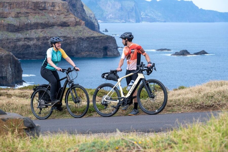 "Self-Guided" E-Bike Tour - Ponta de São Lourenço to Funchal - The optional Cristo Rei stop in Garajau