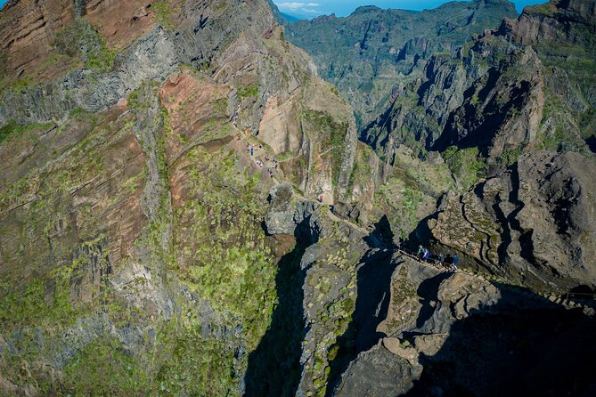 Stairway to Heaven: Pico do Areeiro in Madeira Island - Poço da Neve: old ice storage with harbor views