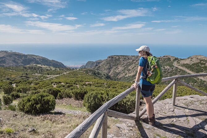 Stairway to Heaven: Pico do Areeiro in Madeira Island - Getting there from Funchal: pickup and the 1-hour transfer rhythm