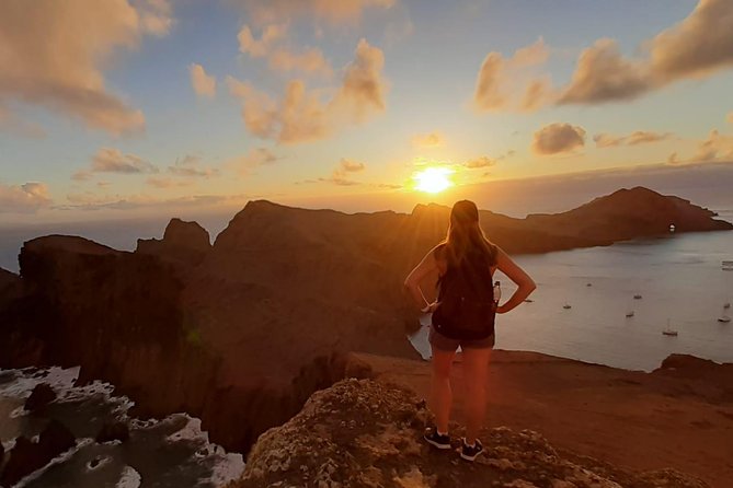 SUNRISE guided HIKE in Ponta de São Lourenço Natural reserve PR8 - Getting there smoothly: pickup, small-group comfort, and that early drive