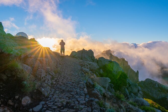 Sunset Tour @ Pico Do Areiro | Half Day 4x4 Tour - Why Pico do Arieiro at sunset beats random viewpoints