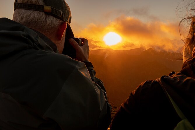 Sunset Tour @ Pico Do Areiro | Half Day 4x4 Tour - Pico do Arieiro: free admission and that shifting cloud world