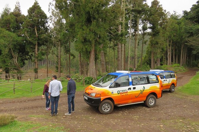 traditional Farmers Market Open 4X4 Half Day Tour - Santo da Serra and Machico Parishes: Quiet Roads With a Golf-View Bonus