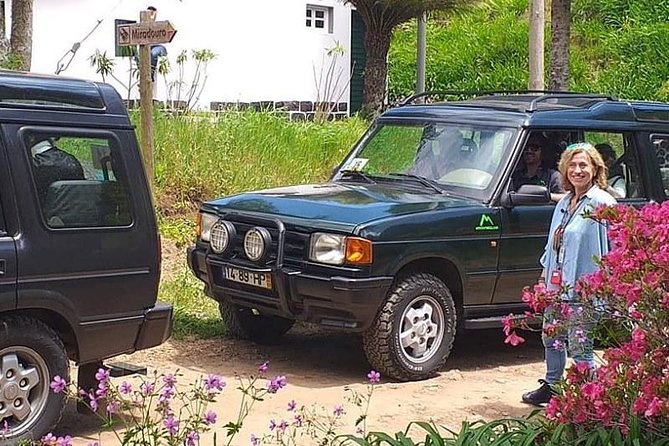 Traditional Sunday Market - Half Day Tour - 4x4 - Pico do Arieiro: 1,810 meters by car, with time for photos
